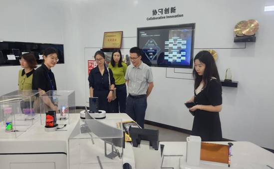 人文學(xué)院赴省內(nèi)多家企業(yè)開(kāi)展訪(fǎng)企拓崗促就業(yè)專(zhuān)項(xiàng)行動(dòng)